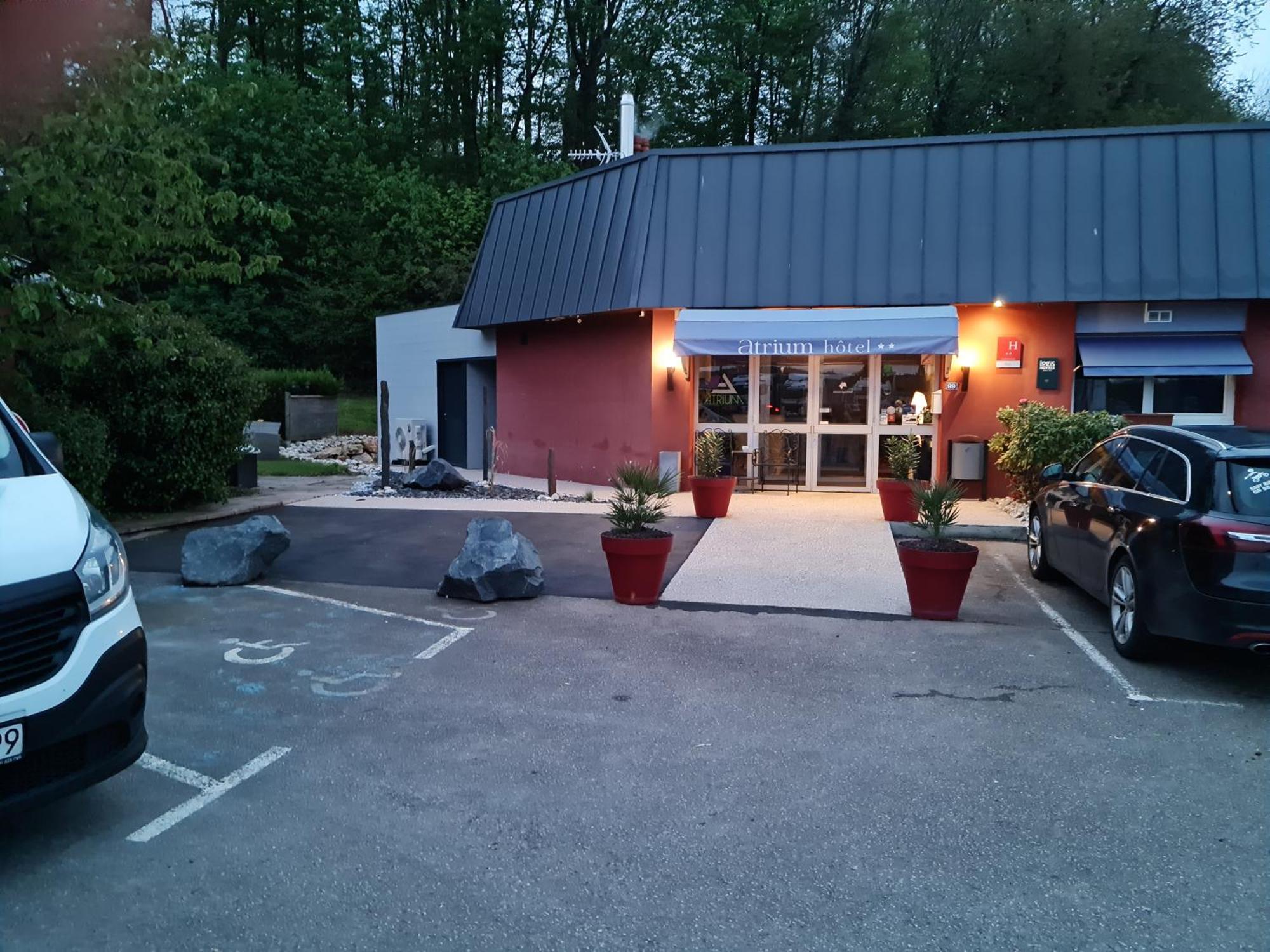 Logis Hotel Atrium Epinal Golbey Chavelot Dış mekan fotoğraf