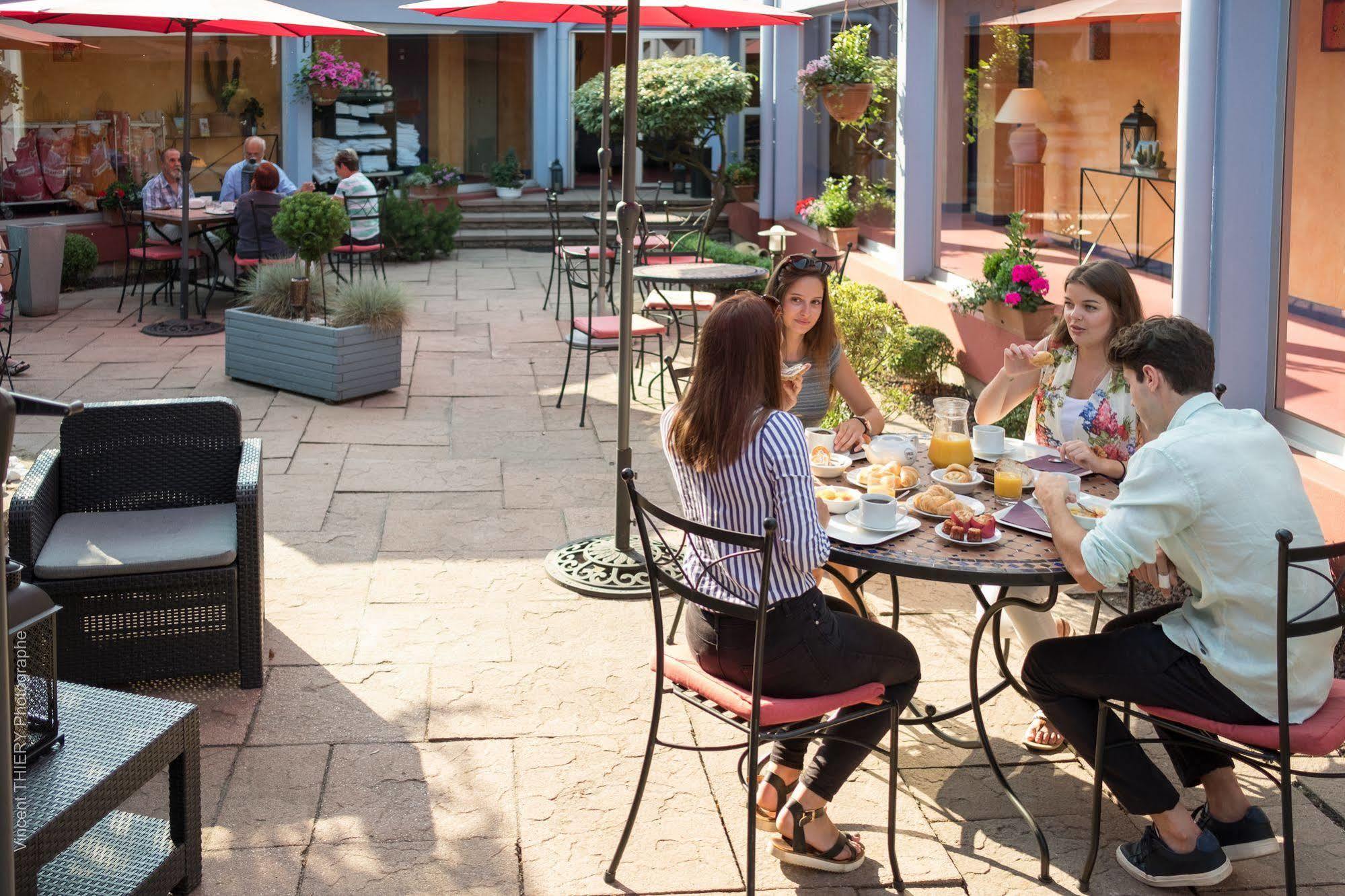 Logis Hotel Atrium Epinal Golbey Chavelot Dış mekan fotoğraf