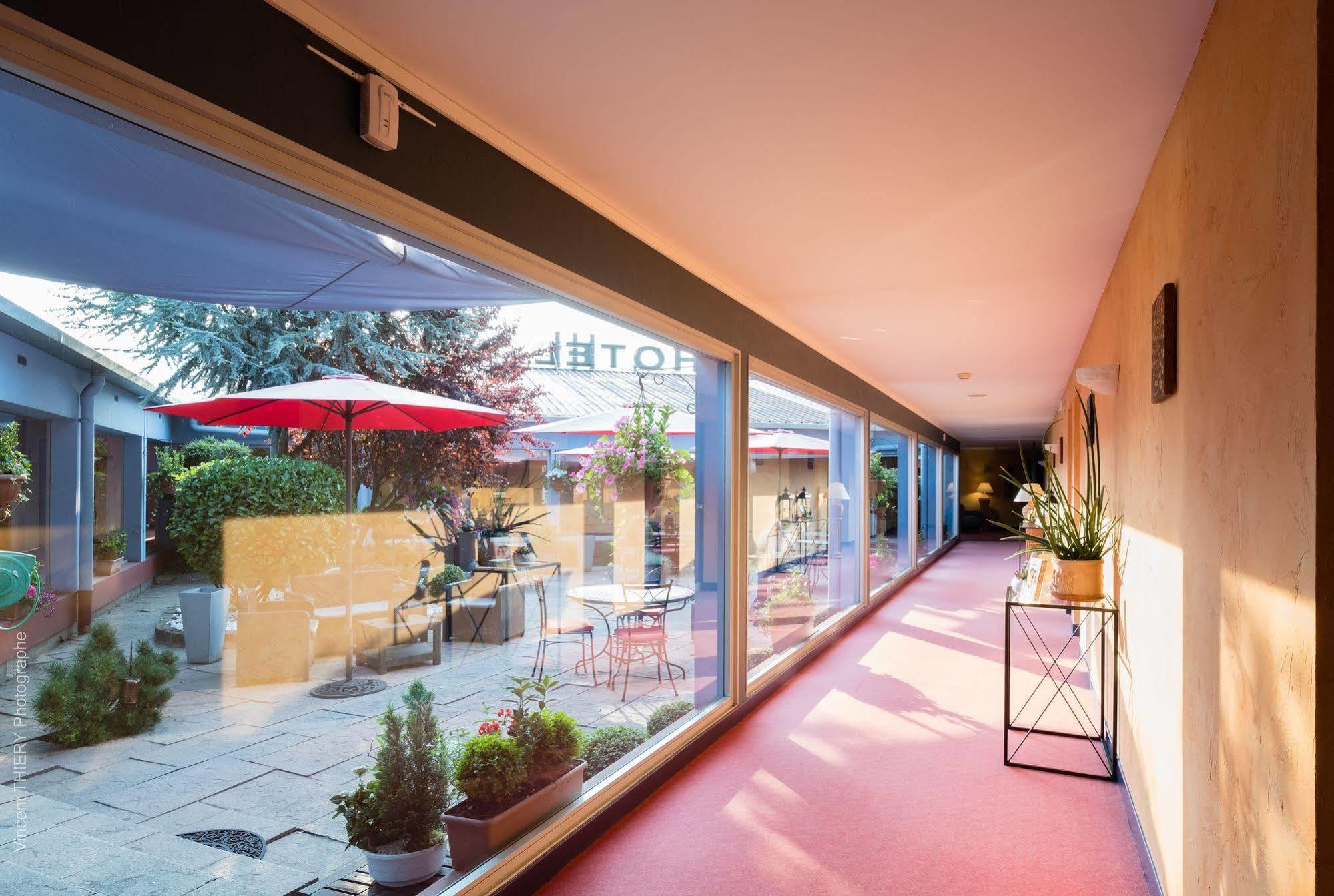 Logis Hotel Atrium Epinal Golbey Chavelot Dış mekan fotoğraf